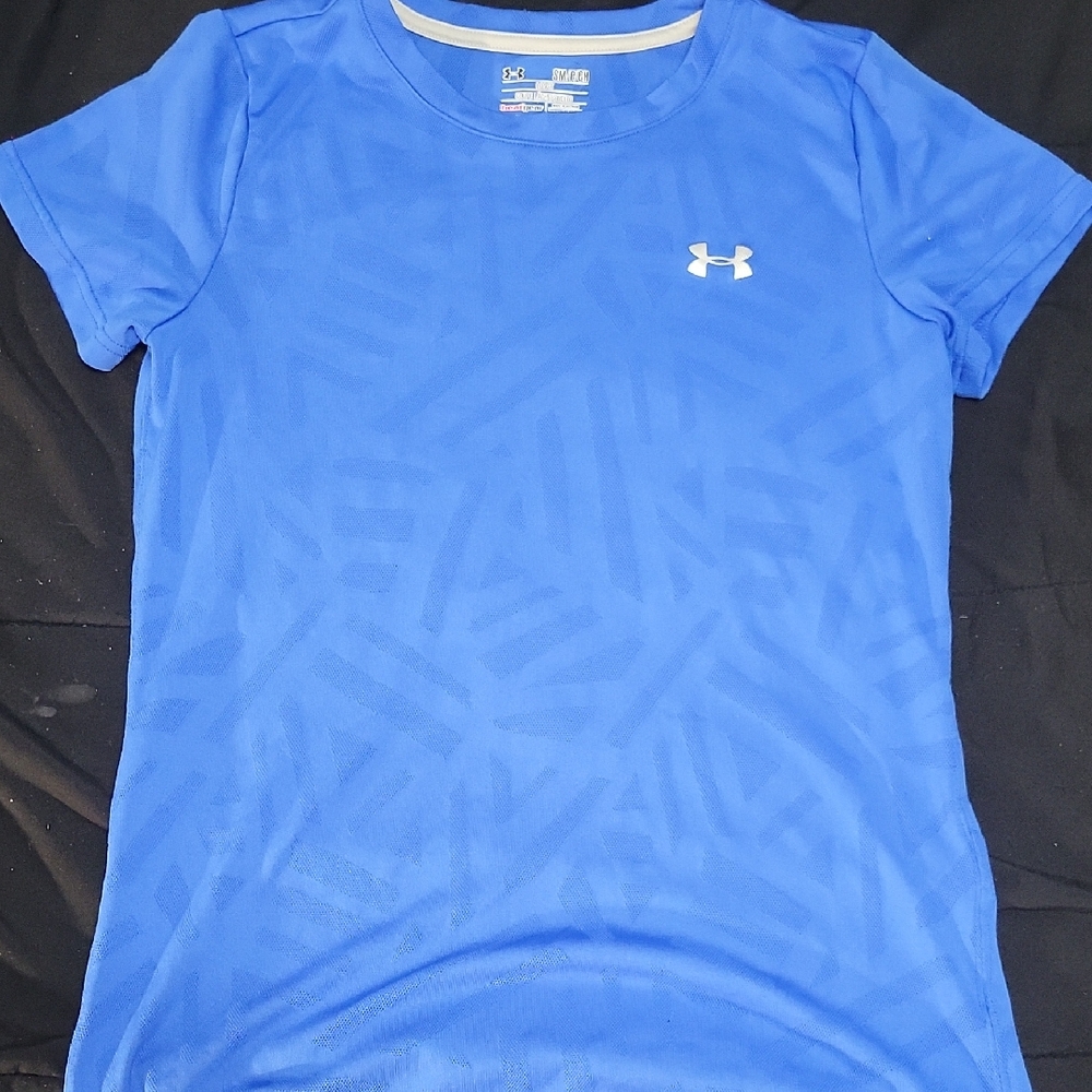 Under Armour Small Short Sleeve Heatgear Top